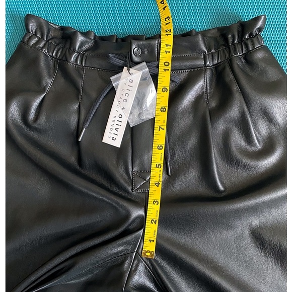Alice + Olivia Liliana Black Vegan Leather Cropped Ankle Paper Bag Pant - Picture 13 of 16